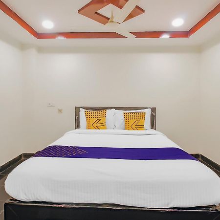 Spot On Hotel Grand Inn Warangal Exterior photo